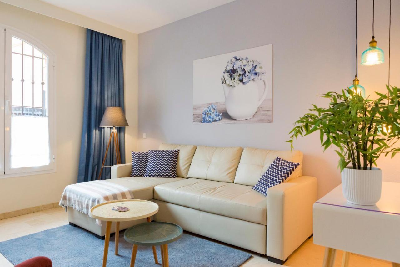 מאלגה Agua VI & Seasonal Pool By Ele Apartments מראה חיצוני תמונה